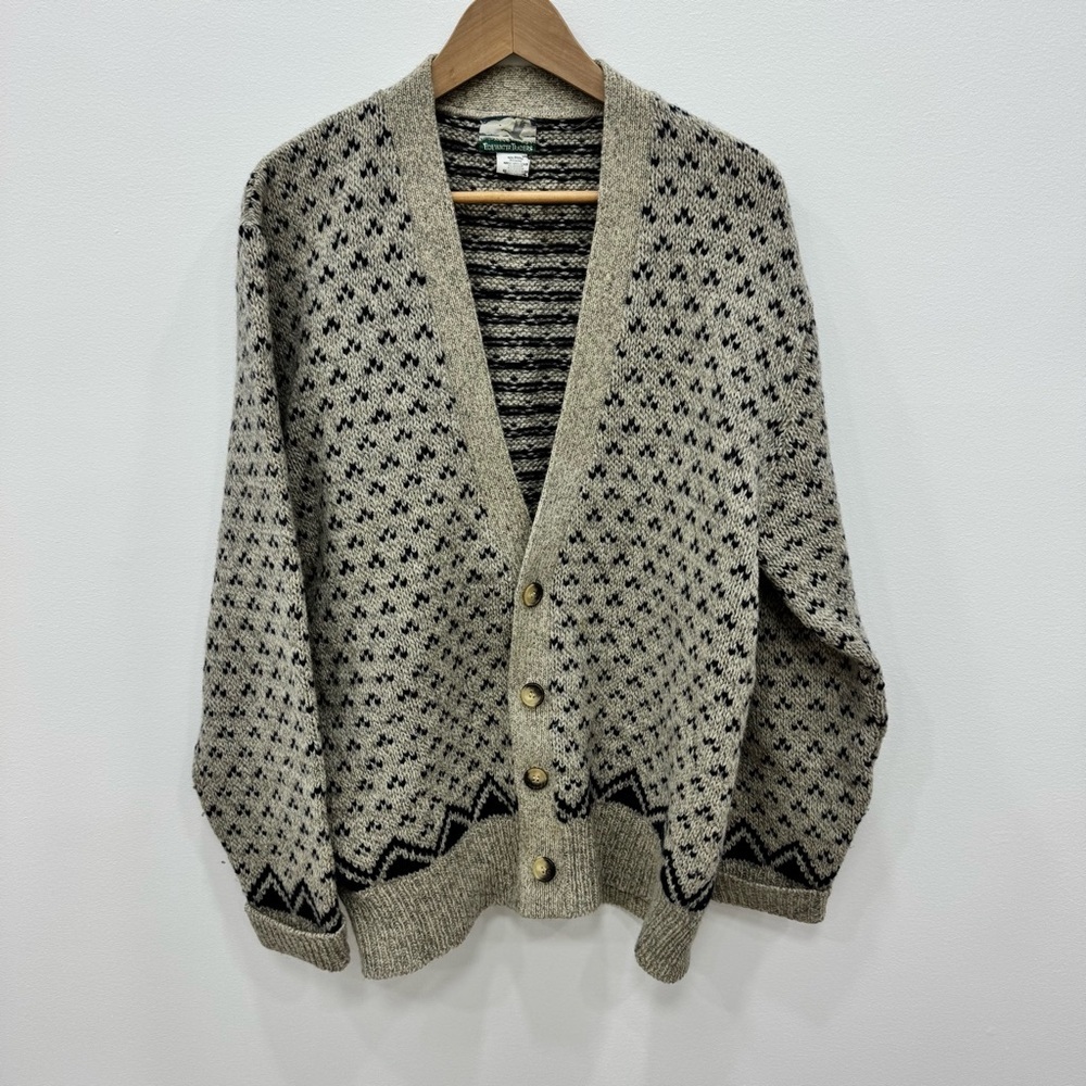 Tidewater Traders VINTAGE wool blue cream winter sweater cardigan Unisex V neck